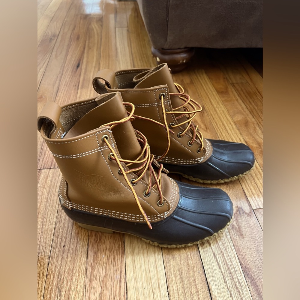 Women’s 8” Bean Boots